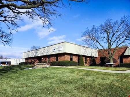 Flex Space space for Rent at 4951 Indiana Avenue in Lisle