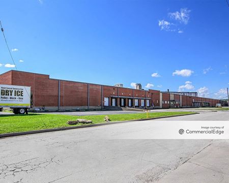 Industrial space for Rent at 1300 Quebec Street in North Kansas City