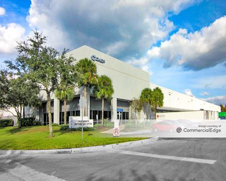 Industrial space for Rent at 7315 Kingspointe Pkwy in Orlando