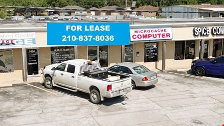 Retail space for Rent at 1416 East Main Street in League City