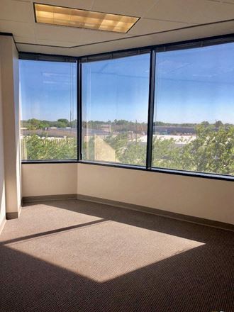 Workstyle Flexible Spaces - 6671 Southwest Freeway