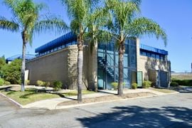 9233 Charles Smith Ave