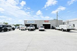 324 Recker Hwy