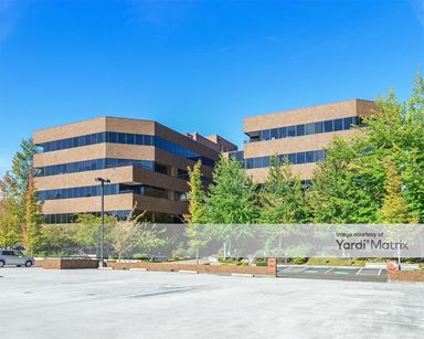 1 Lincoln Center 10300 Sw Greenburg Road Portland Or Office