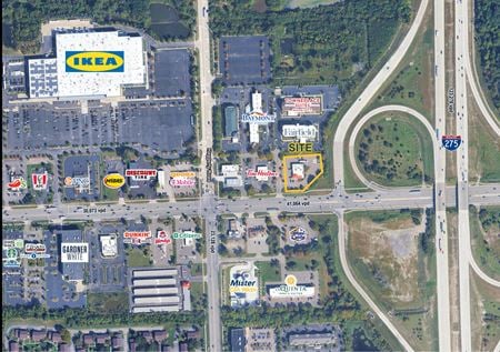 Retail space for Rent at 41190 Ford Road in Canton