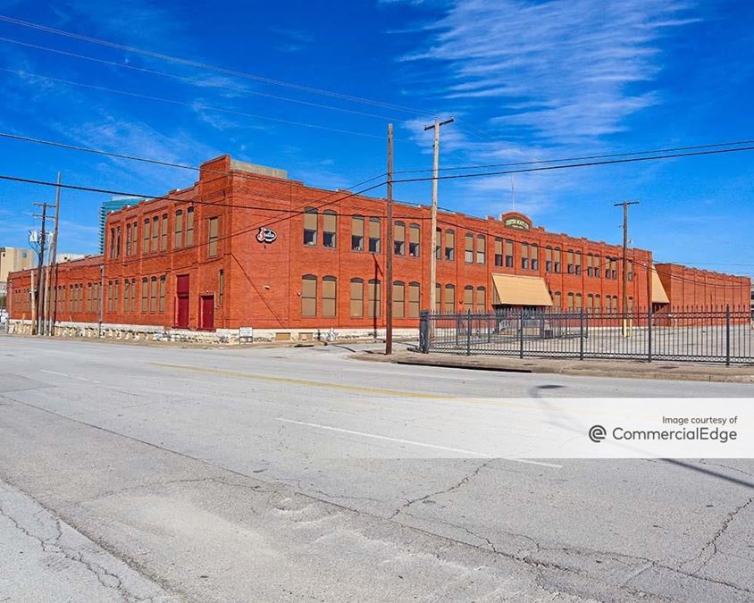 610 West Daggett Avenue Property & Listing Details 42Floors