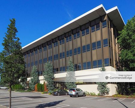 688 White Plains Road - Scarsdale