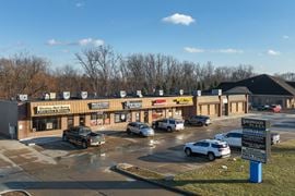 Sherwood Plaza