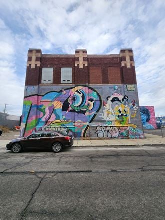 1561 Adelaide