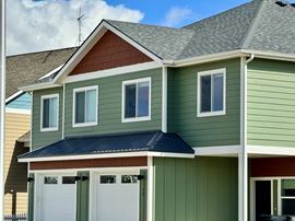 Duplex - 7 Muskrat Dr