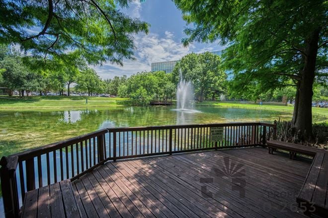 2401 East Randol Mill Road