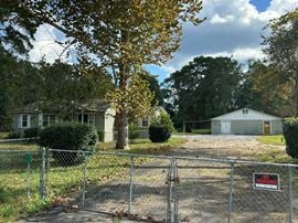 427 Crossway Rd