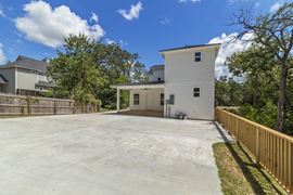 1104 Berkeley St