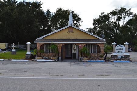 Photo of commercial space at 6900 and 6901 Waverly Rd in Lake Wales