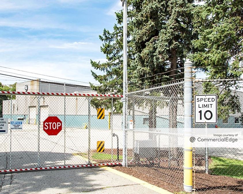 4930 Buttermilk Hollow Road, West Mifflin Industrial Space For Lease