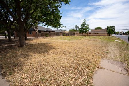 Photo of commercial space at 1011 W Texas Ave in Midland