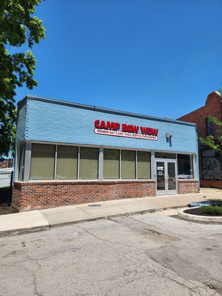 Retail space for Sale at 18-20 Westport Rd in Kansas City