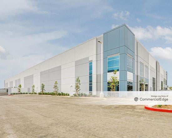 Dedeaux Business Park Redlands 1
