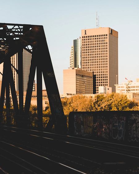 0500     Space Photo Gallery 4