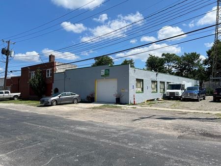 Photo of commercial space at 3164 - 3172 Bellevue Road in Toledo