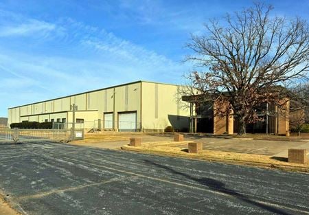 Industrial space for Rent at 200 E Hwy 264 in Springdale