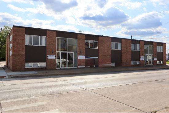 406 7th St, Suite 205