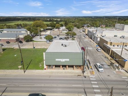 Photo of commercial space at 719 E Main St in Gatesville