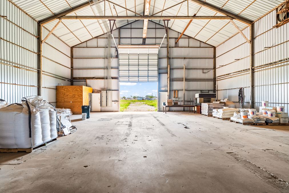 1809 W. Hwy 114