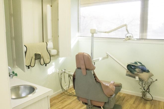 McHenry Village Dental Services