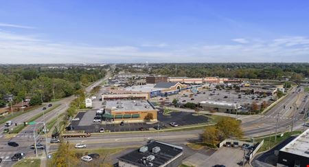 Retail space for Rent at 858 Middle Road in Bettendorf