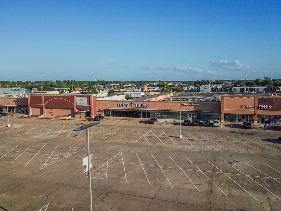 South Shaver Square