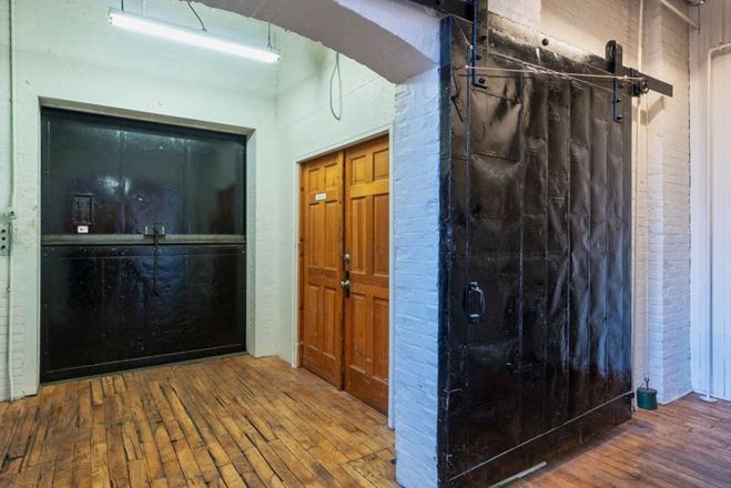 Clay Street Studios - Conant Thread District