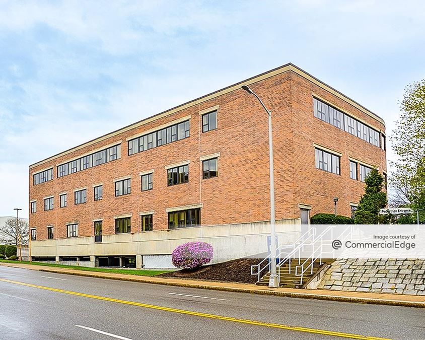 111 Grossman Drive, Braintree Office Space For Lease