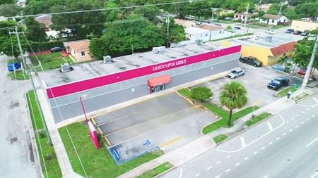 Retail space for Rent at 12208 NW 7th Avenue in North Miami