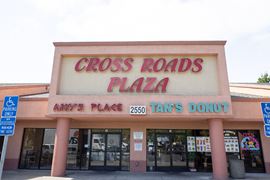 Cross Roads Plaza