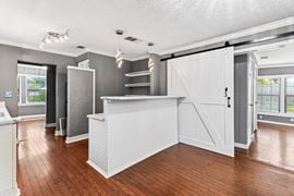 N Goliad Standalone Office/Retail/Boutique