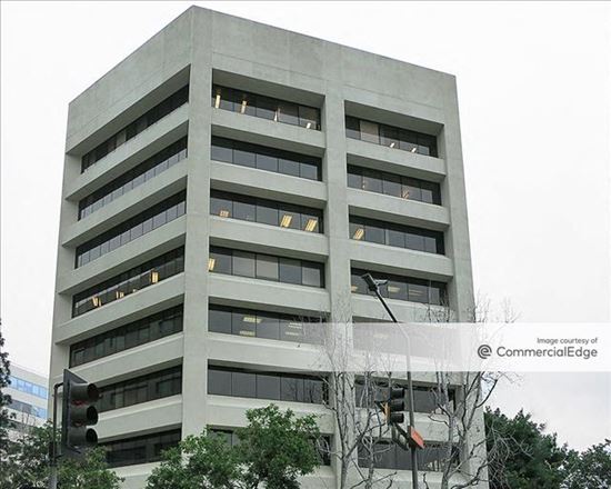 Glendale Gateway - 700 North Central Avenue