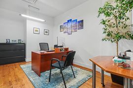 574 Santa Fe Drive