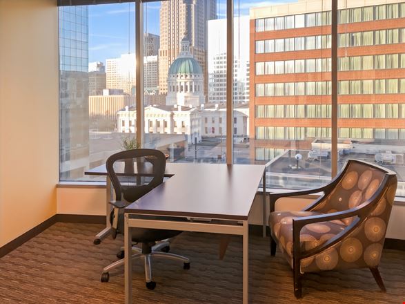 MO, St. Louis - Downtown - Deloitte Building