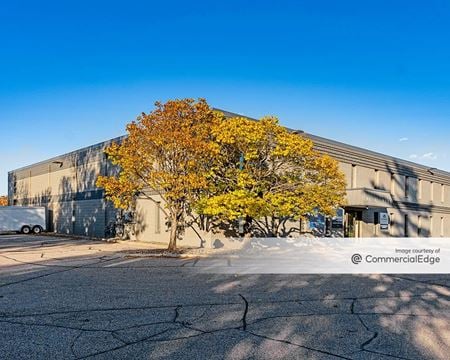 Commercial space for Rent at 2000 West 98th Street in Minneapolis