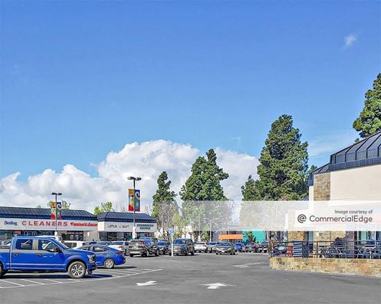 Lakeside Shopping Center
