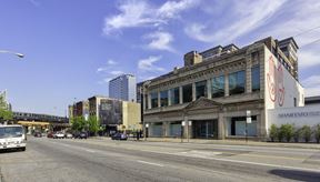 216 W Chicago