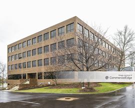 Rockside Square I