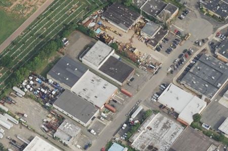Photo of commercial space at 621 Commerce Rd in Linden