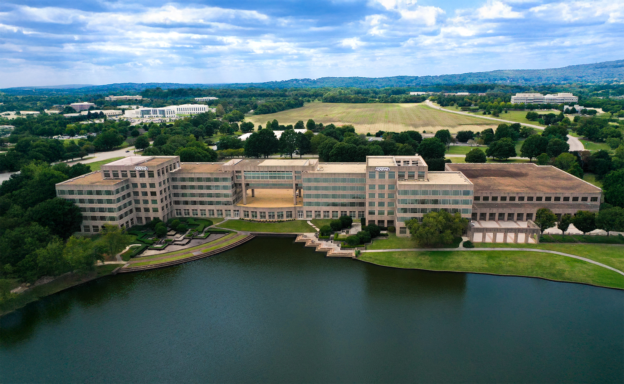 907 Explorer Blvd NW, Huntsville, AL 35806 | CommercialCafe.com