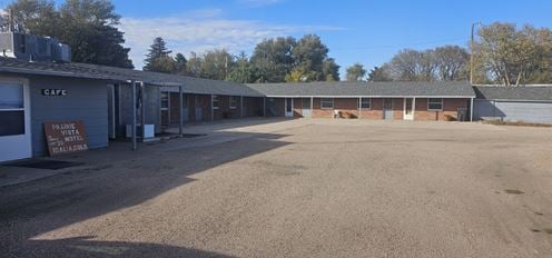 Idalia Cafe & Motel