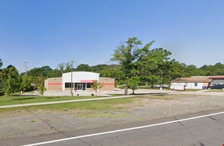 Retail space for Rent at 5609 MacArthur Drive in North Little Rock