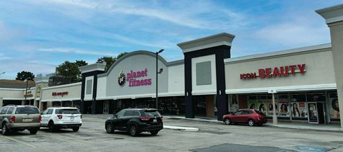 Woodlyn Plaza