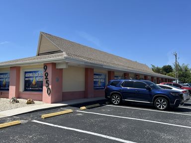 In-Line Retail Space on College Pkwy
