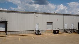 1665 N Main St